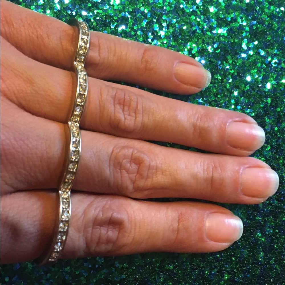 *UNIQUE* 4-finger connected ring goldtone